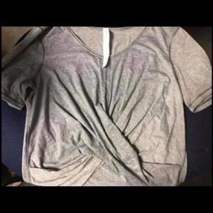 Short sleeve Lululemon top in heather grey